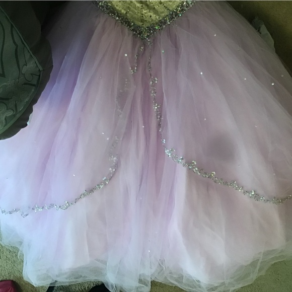 Vizcaya Quinceanera dress- Lavender-White like new! - Picture 5 of 5